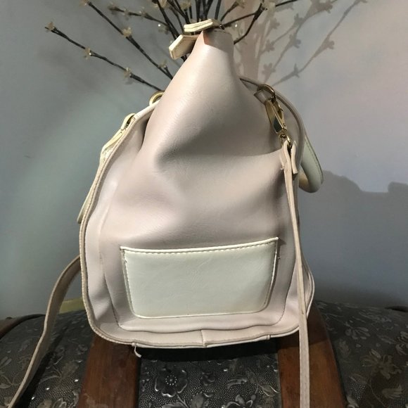 DANIELLE NICOLE TAUPE VEGAN LEATHER "ALEXIS" BAG - Picture 6 of 13